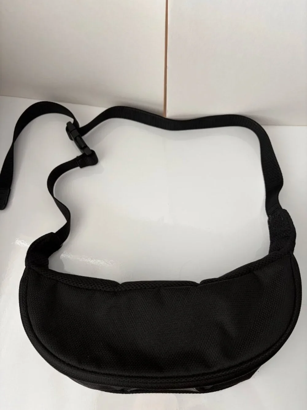 Tumi 599c Black Ballistic Nylon Waist Bag Fanny Pack